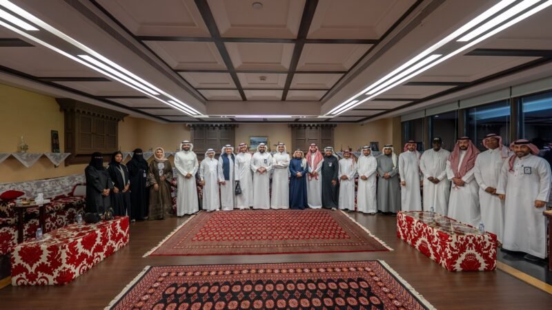 لجنة الإعلام والتسويق تطلق "المجلس الإعلامي" بغرفة مكة المكرمة